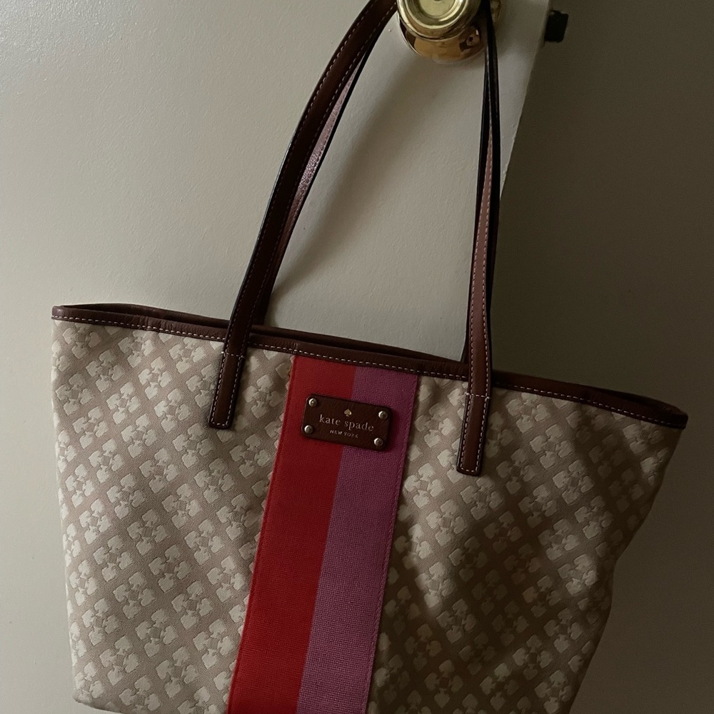Kate Spade Cream and Pink Tote Bag with Elegant Design